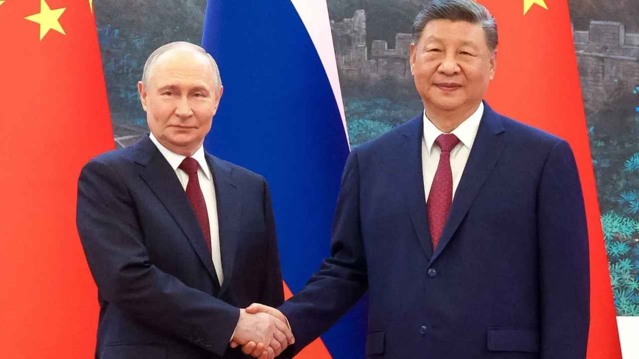 Réunion Putin-Trump-Xi Jinping / WSJ : pour discuter d'un accord sur l'Ukraine