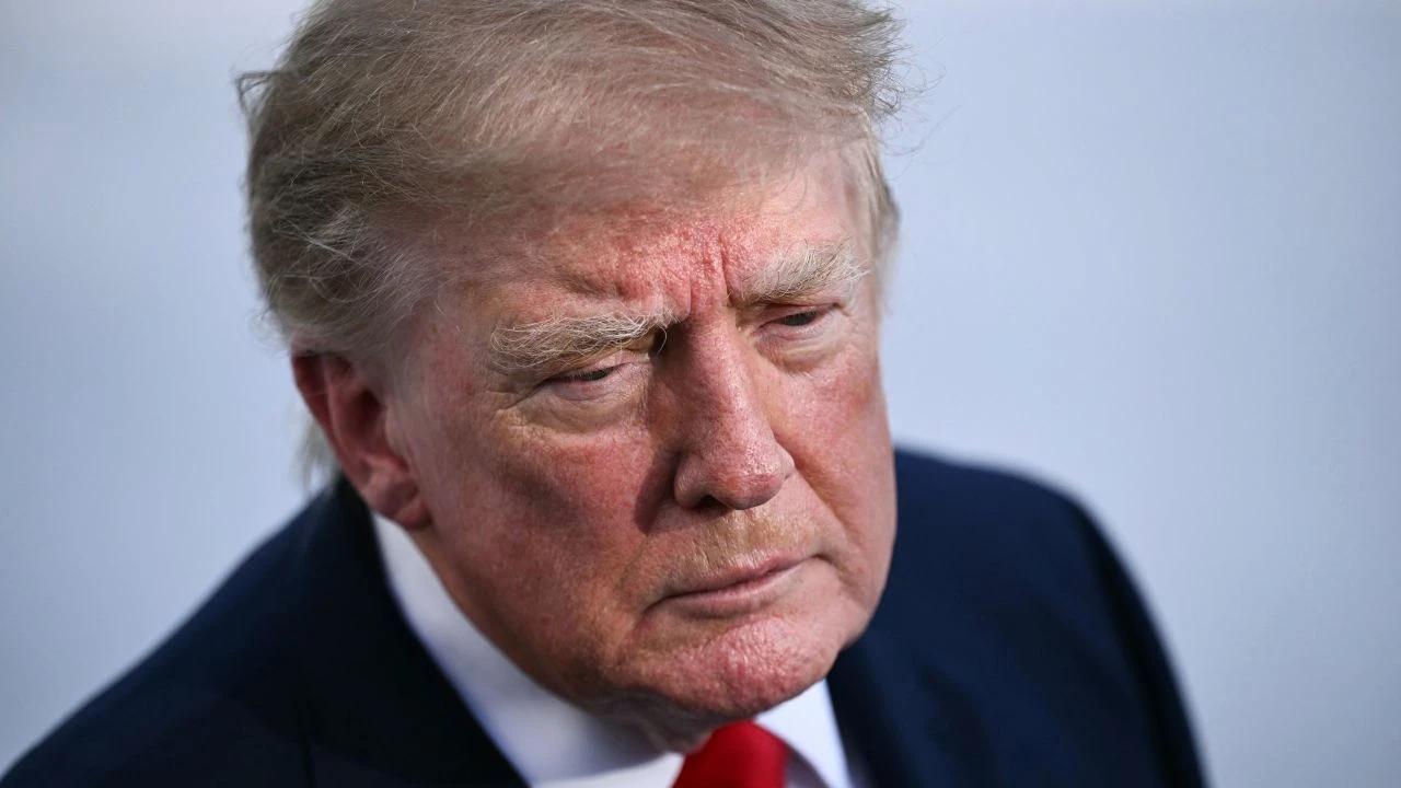 Trump menace de couper les livraisons d'armes / Ambassadeur à l'OTAN : l'aide à Kiev continue