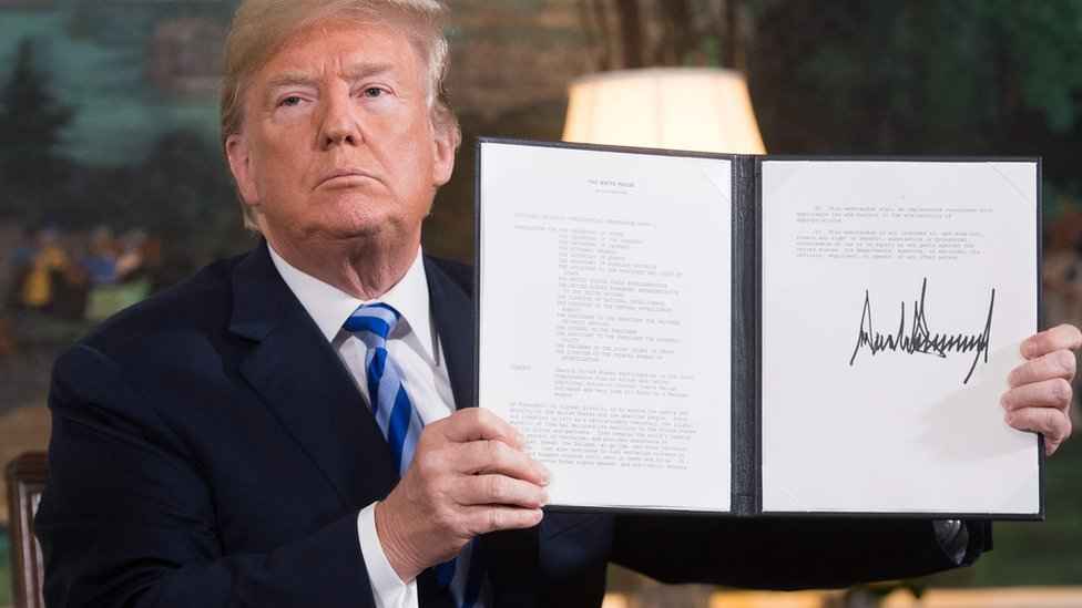 Trump frappe deux géants pétroliers russes avec des sanctions