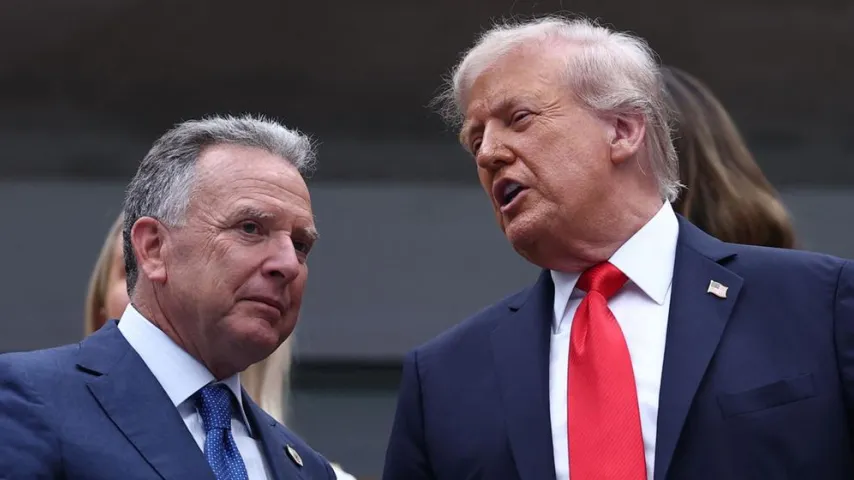 Trump annonce la rencontre Witkoff-Poutine la semaine prochaine; Kushner pourrait aller à Moscou