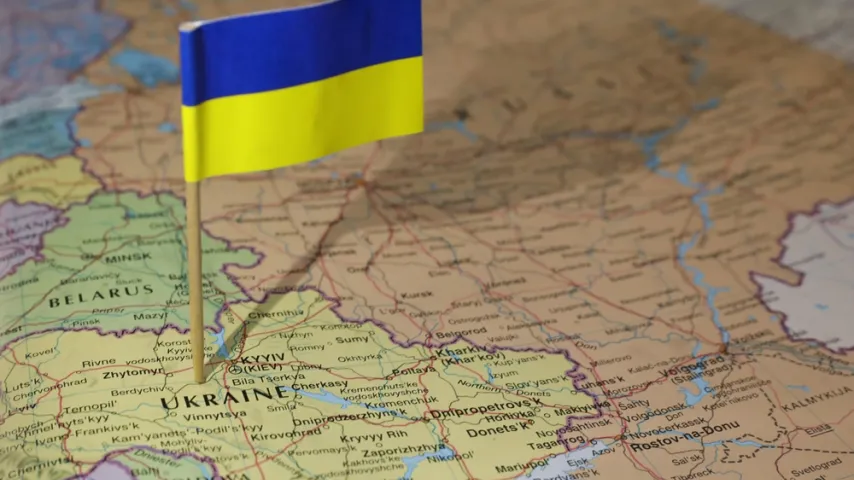 BBC : Des soldats ukrainiens hissent le drapeau à Pokrovsk