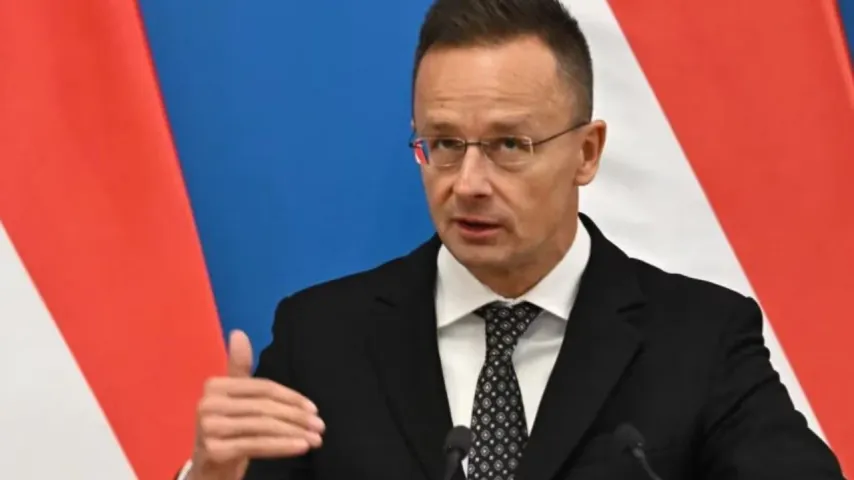 La Hongrie conteste la décision UE sur l'énergie russe, ministre hongrois: l'affaire ira à la CJUE