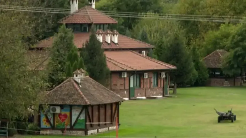 La police trouve des preuves : un groupe entraîné en Serbie visait à déstabiliser la Moldavie