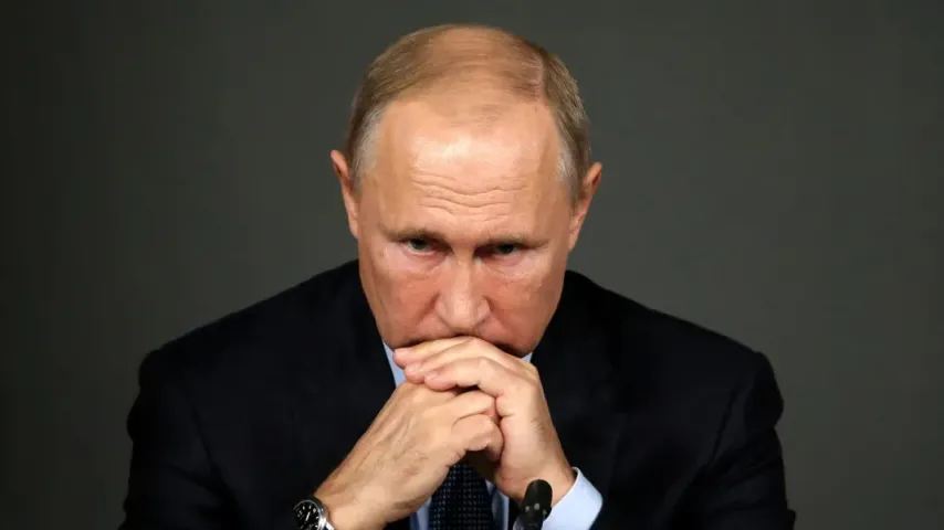 Les États-Unis menacent de lourdes sanctions contre la Russie si Poutine refuse l'accord de paix