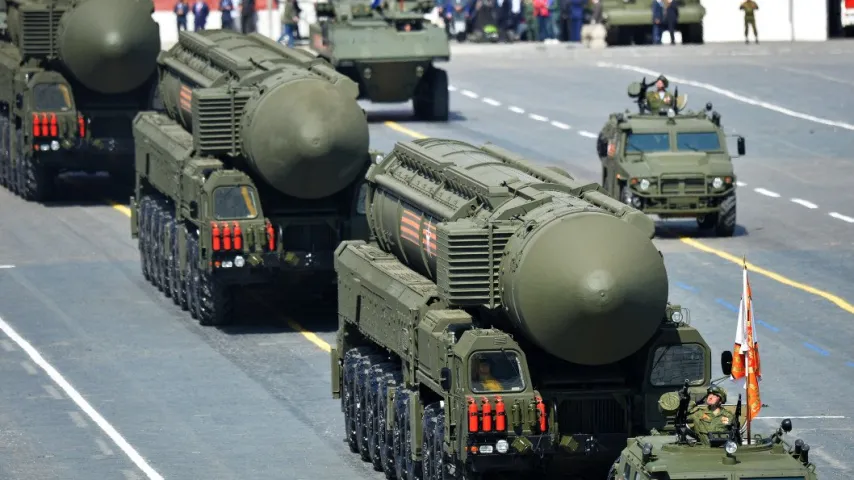 Missiles Oreshnik en Biélorussie, la Russie déplace armes nucléaires vers la frontière européenne