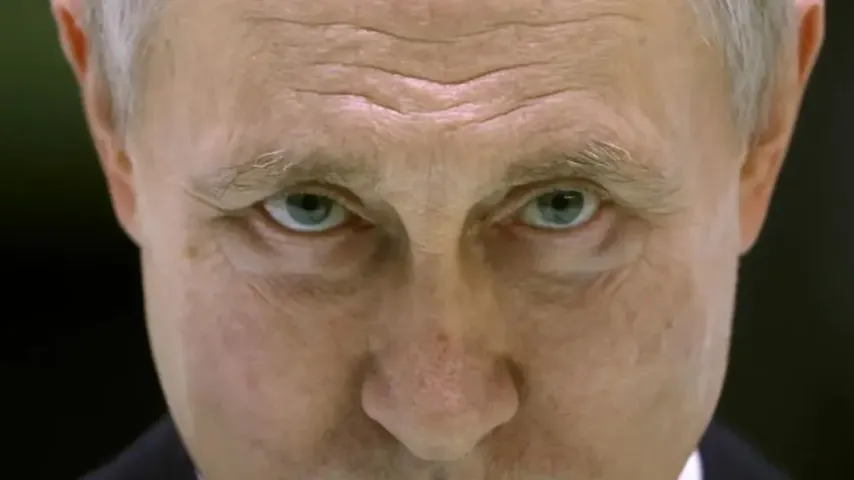 Putin traite les dirigeants européens de «petits cochons»