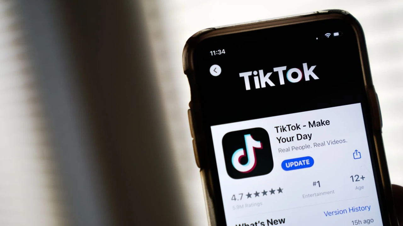 TikTok évite la fermeture aux États-Unis / Finalise l'accord, devient américain
