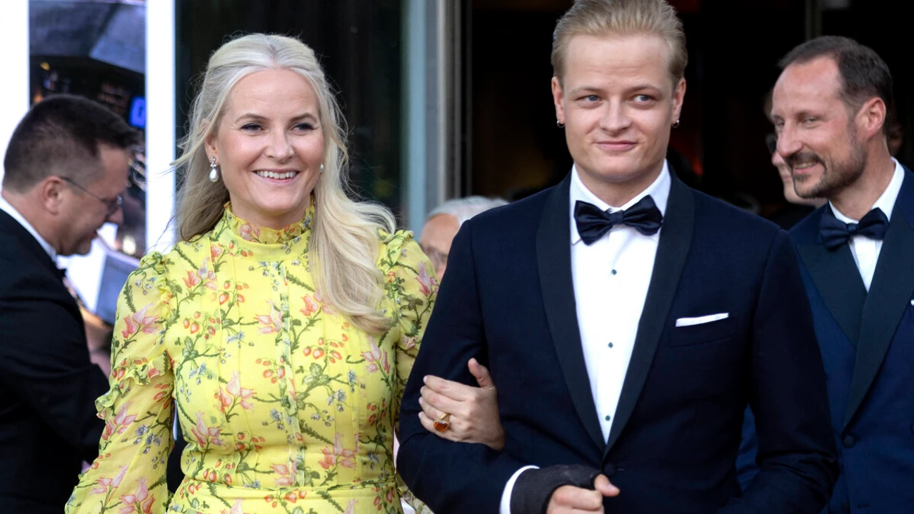 Scandale dans la famille royale norvégienne: princesse liée au dossier Epstein, son fils arrêté