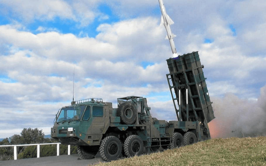 Les États-Unis envoient des “Typhons” au Japon; Pékin rappelle à Tokyo sa défaite en WWII.