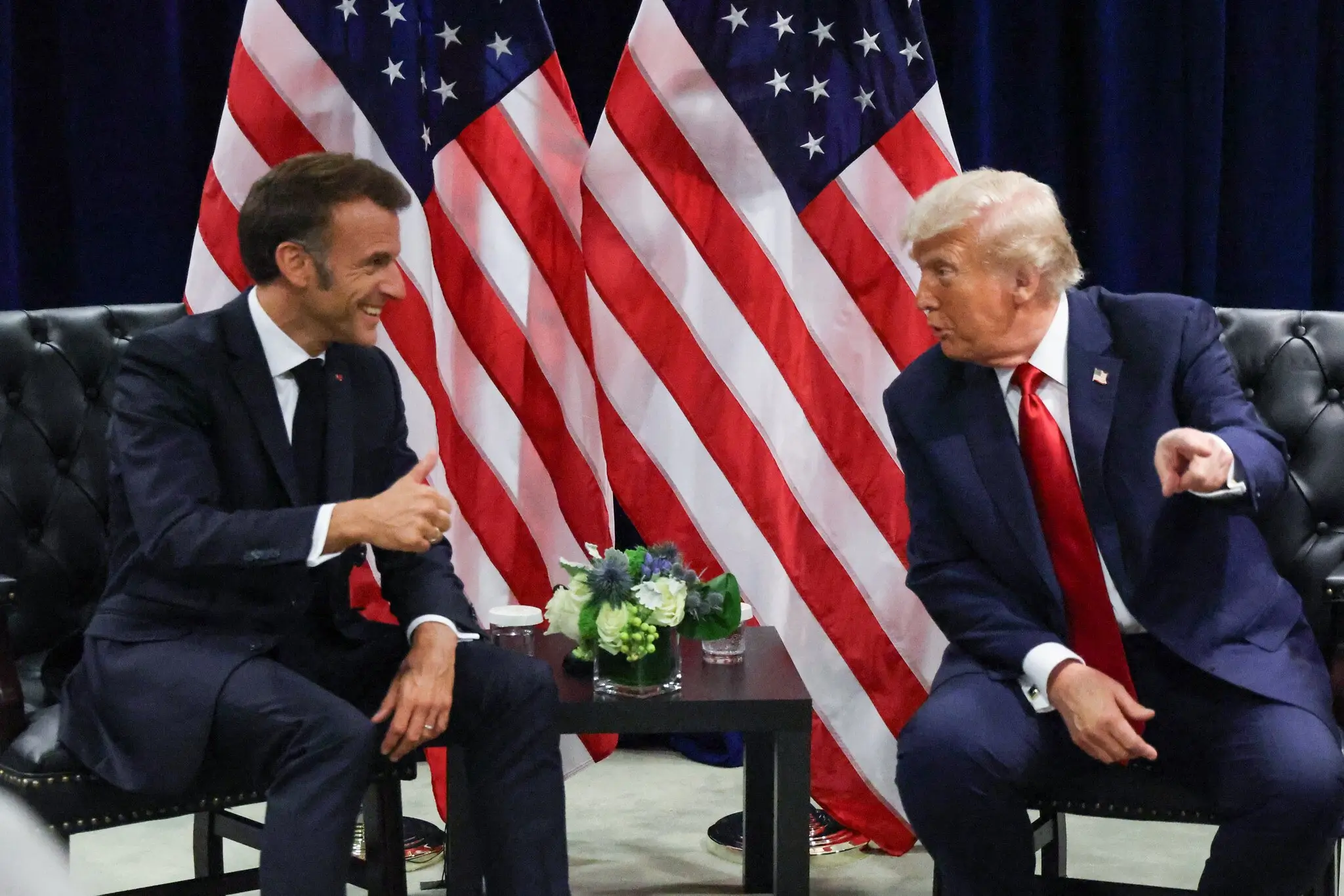 Trump arrête la guerre”, Macron: Ne donnez pas d'armes à Israël ! Il aura aussi le Nobel