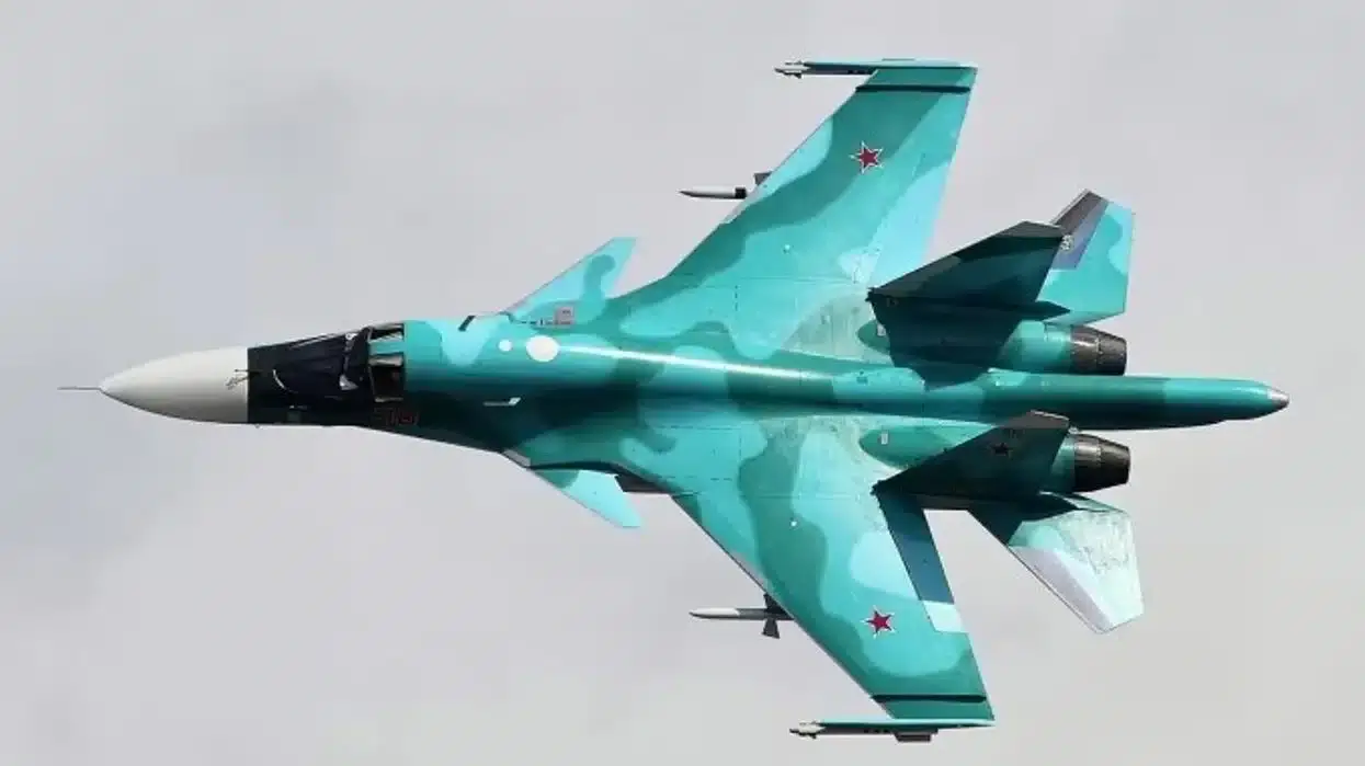 L'Ukraine abat un bombardier russe Su-34 qui tirait des roquettes sur Zaporijia