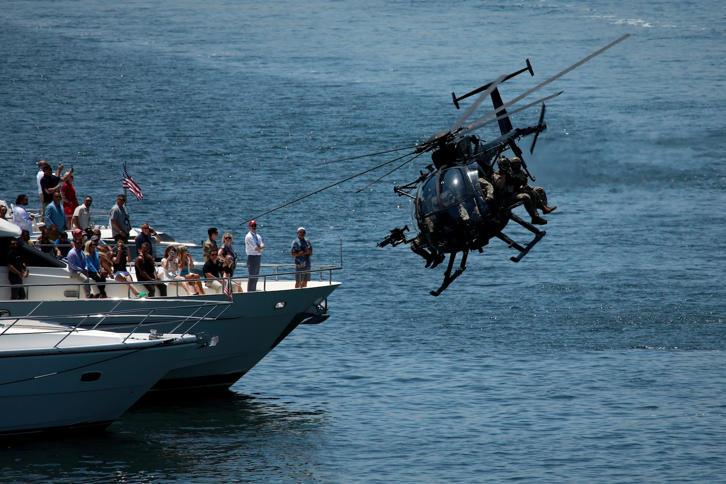 USA frappe un “navire de drogue” aux Caraïbes, des survivants cette fois-ci