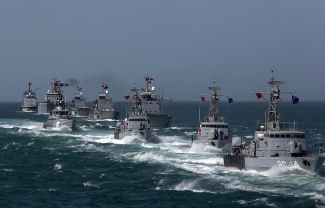 10 000 soldats vers le Venezuela : Trump attaque, Maduro prépare le pays à la guerre