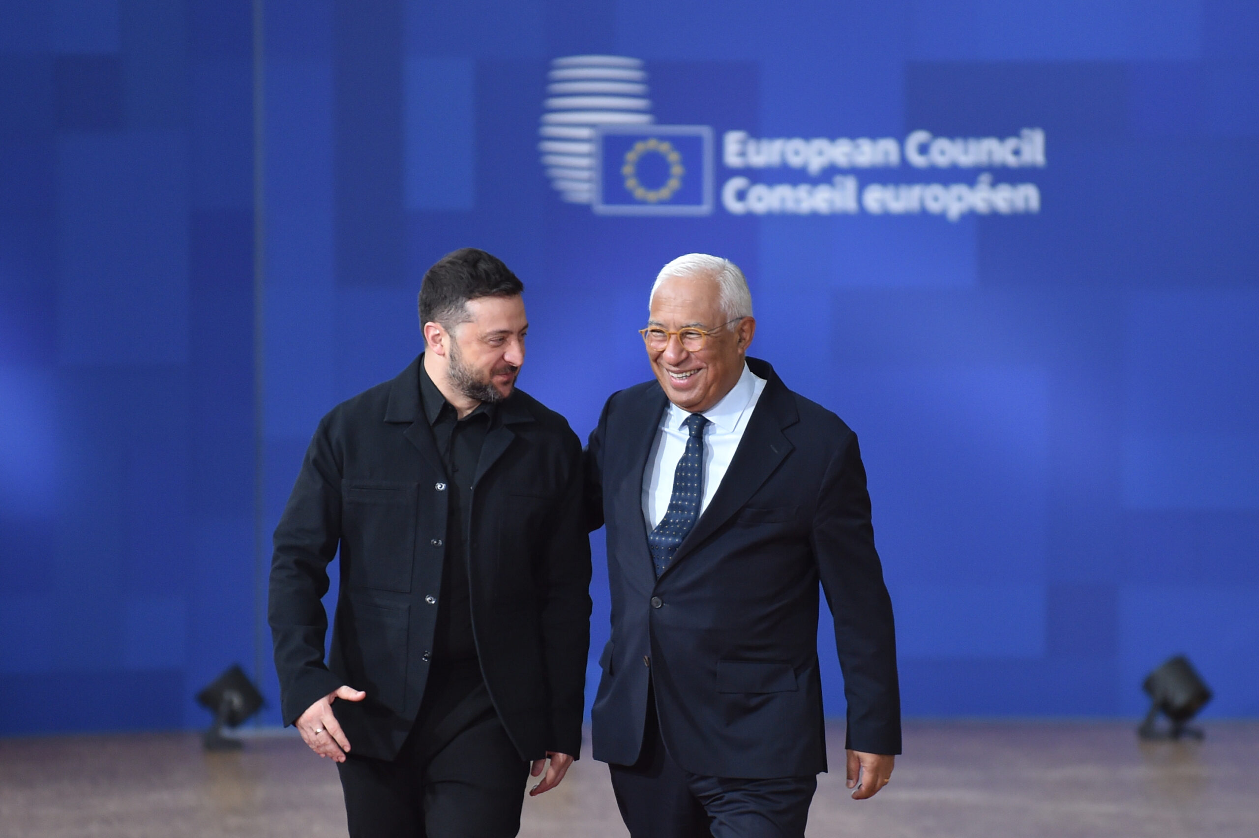 UE, prêt à l'Ukraine avec fonds russes : 140 mds d'euros en 2 ans, solution nécessaire