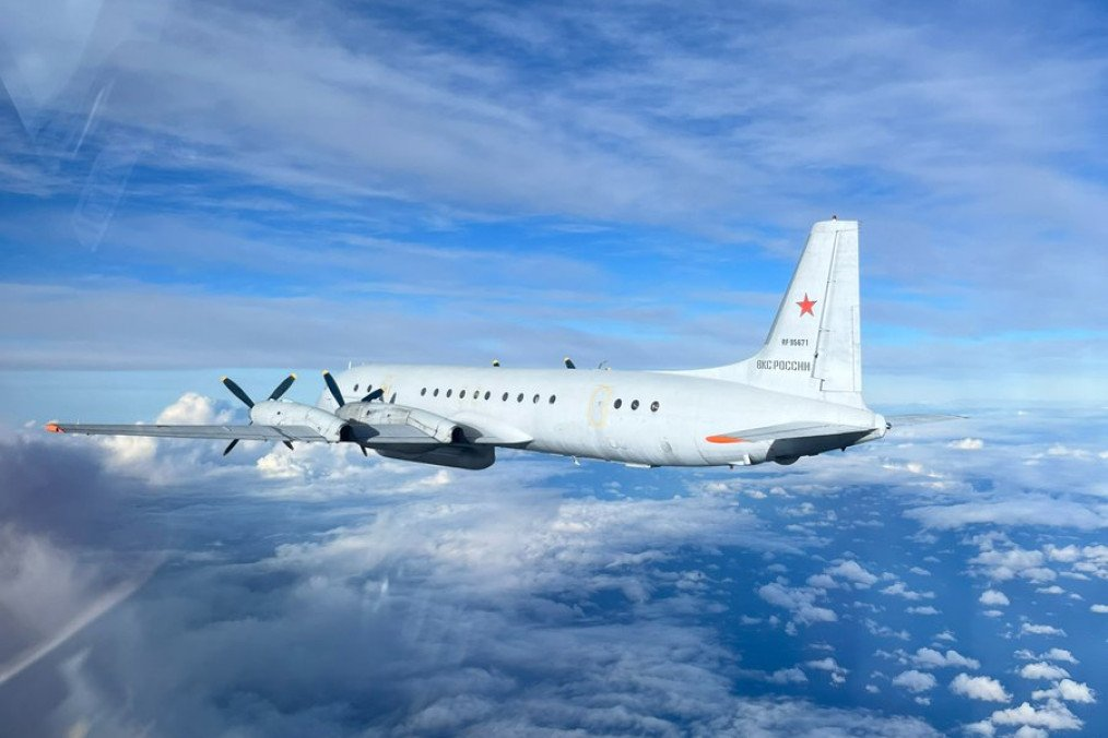 L'OTAN intercepte un avion espion russe avec transpondeur éteint