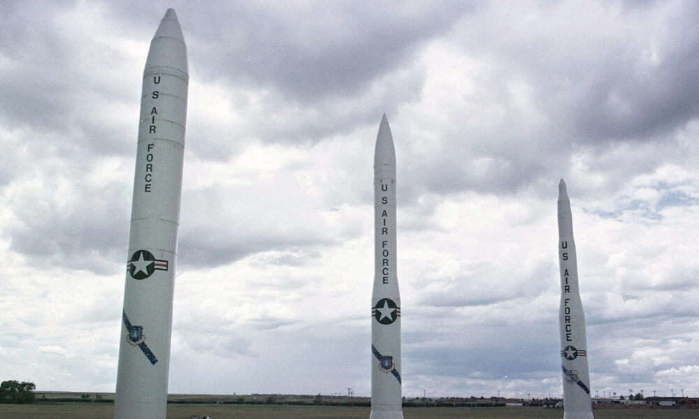 Les USA reprennent les tests nucléaires / Trump ordonne au Pentagone : Commencez immédiatement