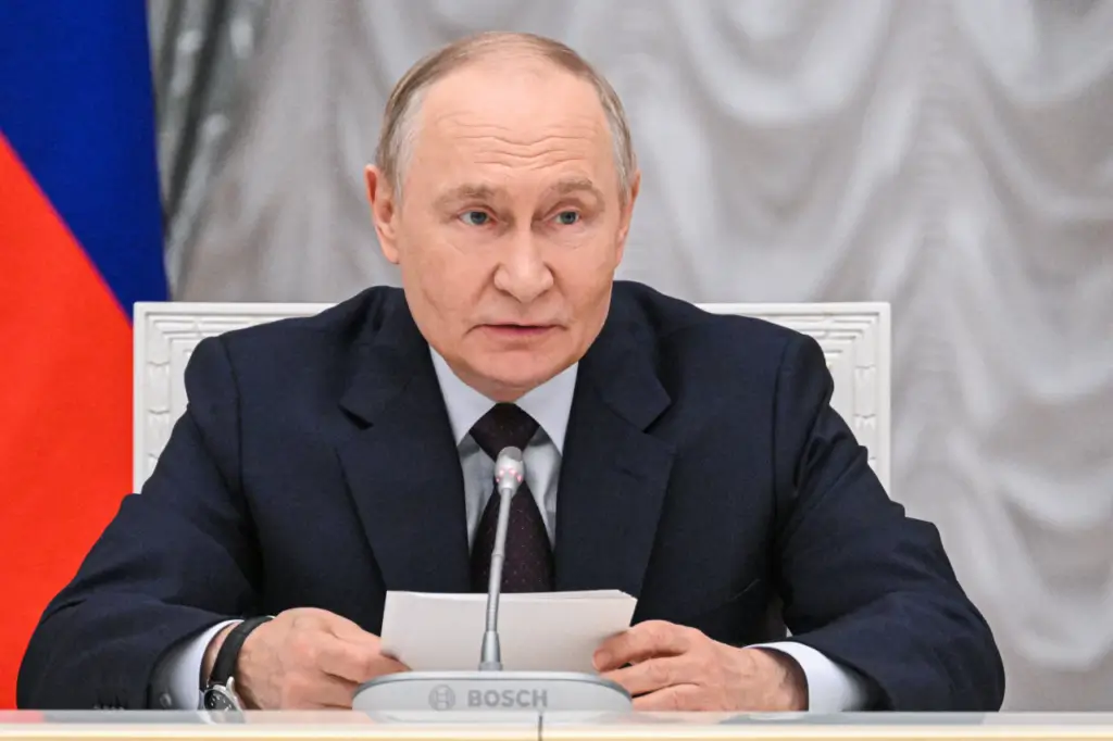 La Russie punit même les «fidèles», vive confrontation au Kremlin