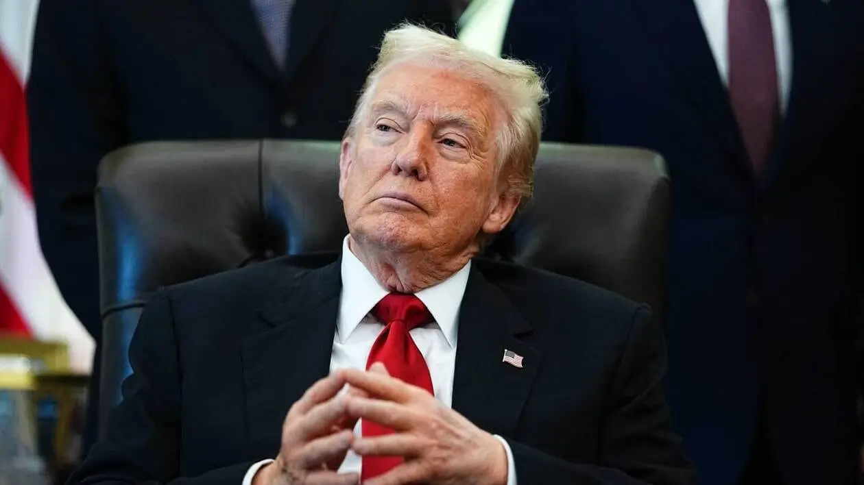 Trump : États-Unis, Chine et Russie ont assez d'armes pour détruire la Terre 150 fois