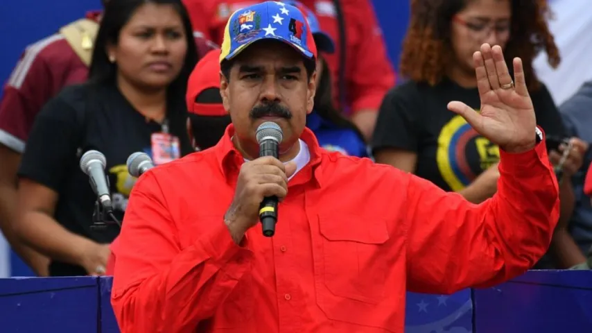 Venezuela: Maduro rejette les accusations de trafic de drogue, invite Trump au dialogue